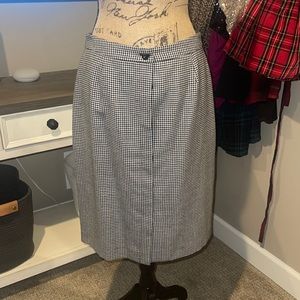 Brooks Brothers houndstooth skirt